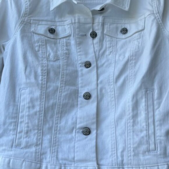 LOFT White Short Waisted Button Front Denim Jacket - Picture 3 of 11